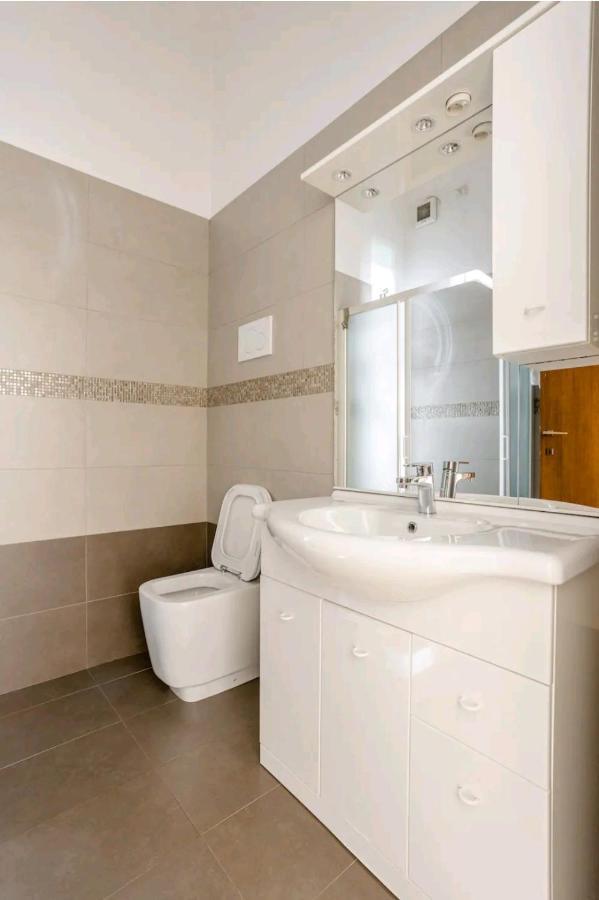 Centro Storico - Stazione A 500M Strategico Elegant Loft Lägenhet Padua Exteriör bild